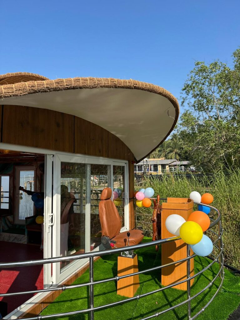 Falcon Cruise Boating Akalappuzha Shikkara Photo